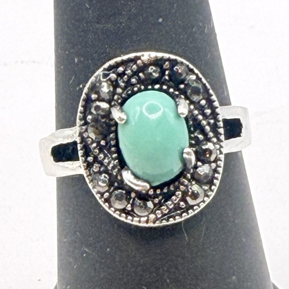 Light Green Cabochon Black Rhinestone Silver Ring Size 7.25 Watch Video